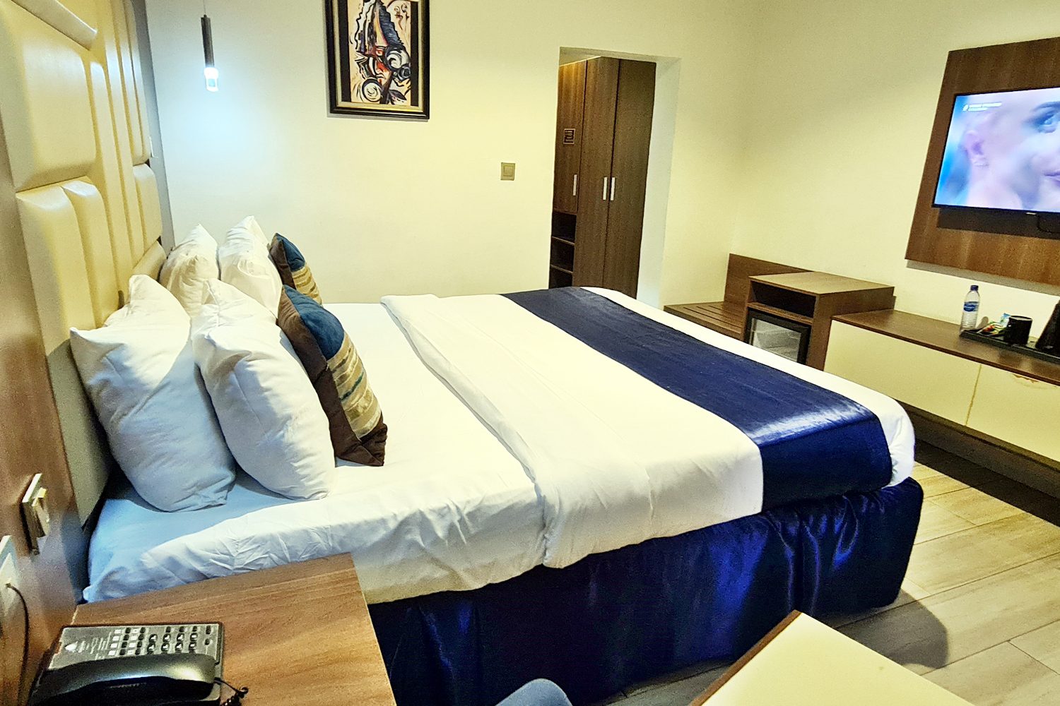 Villa Toscana Asaba
